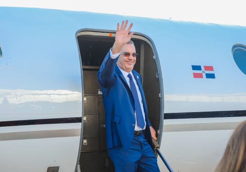 Presidente Luis Abinader rumbo a Costa Rica
