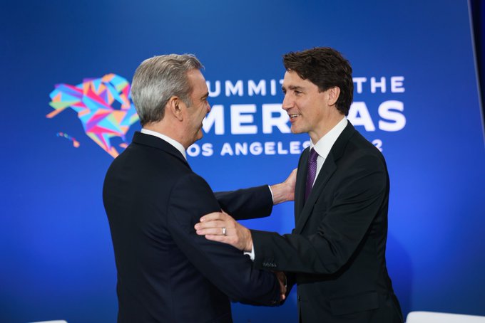 Primer Ministro de Canadá y Luis Abinader hablan sobre fortalecer las relaciones de ambos países