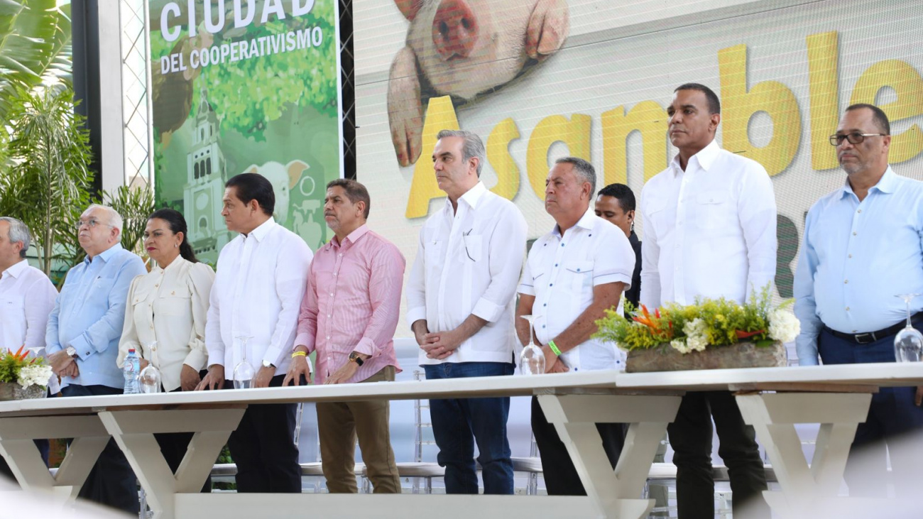 Abinader reafirmo su apoyo a productores