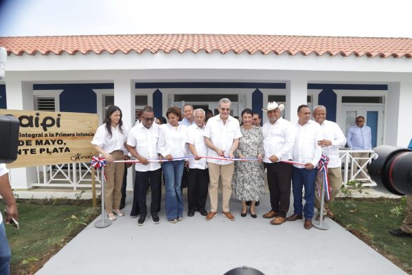 Gobierno invirtió $715 millones en obras en Monte Plata