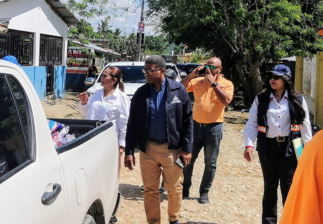 Gobierno responde con ayuda a residentes del Bajo Yuna tras inundaciones por vaguada