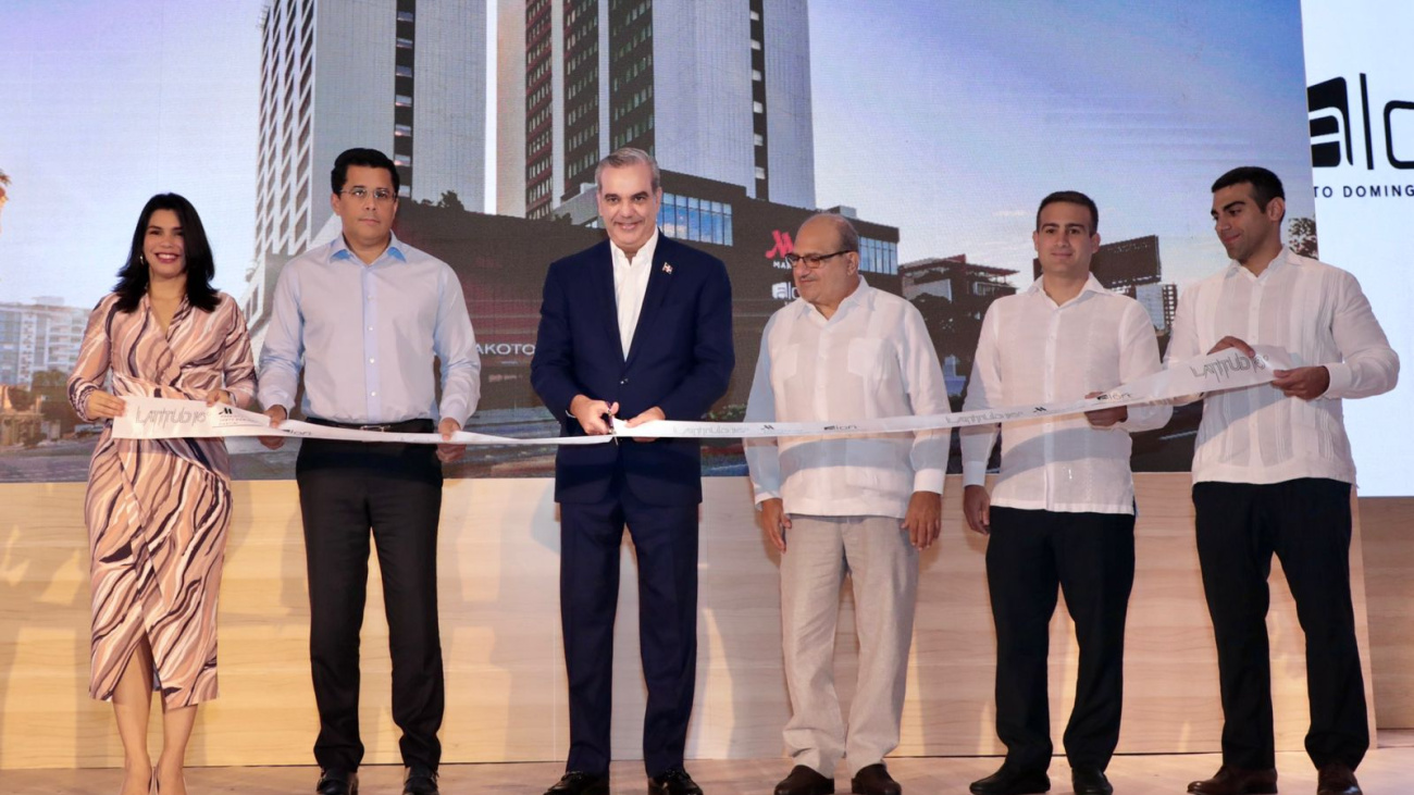 Presidente Abinader construirá primer centro de convenciones en Santo Domingo