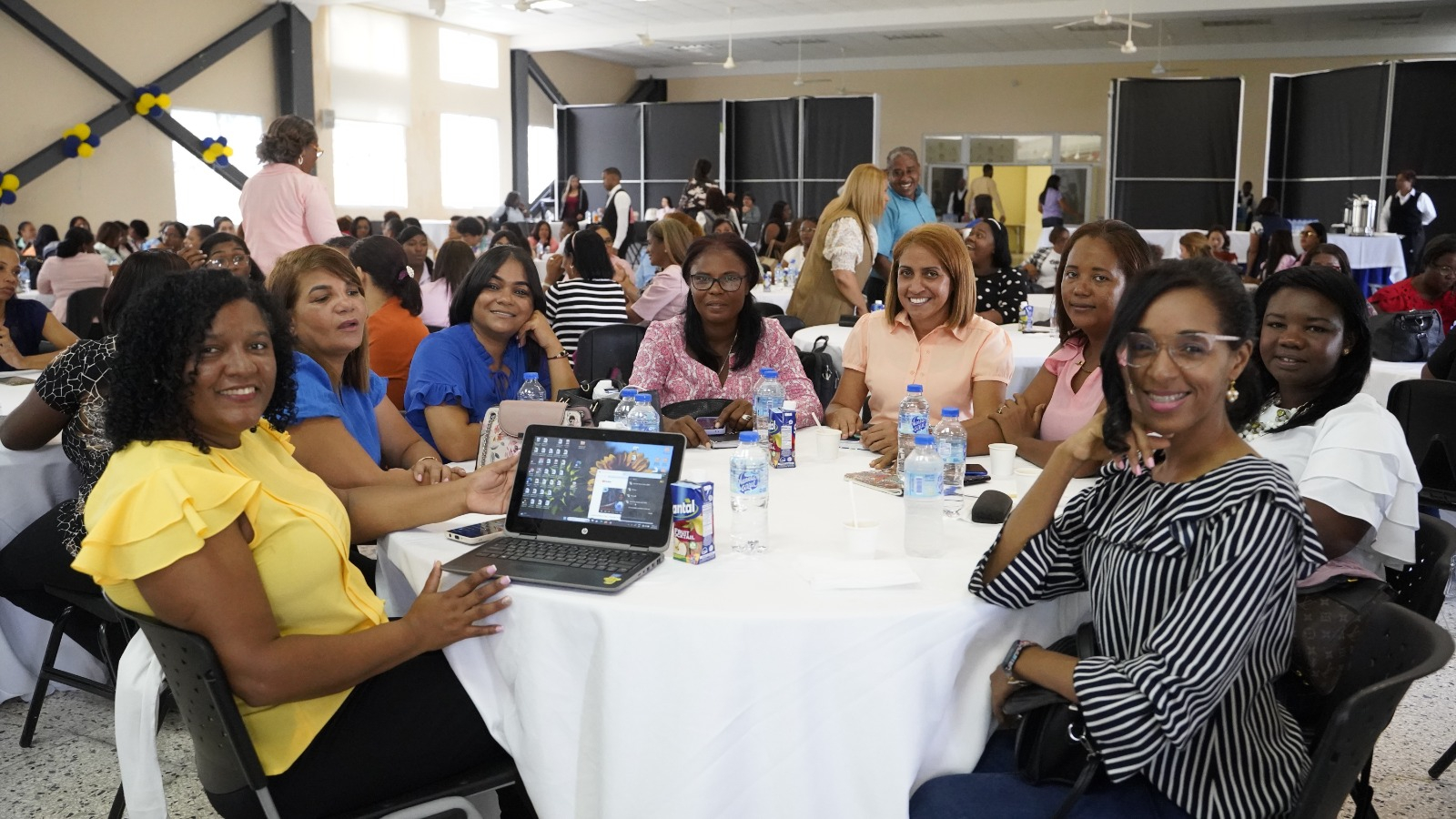 Educación capacita a profesores para el inicio del año escolar 2024-2025