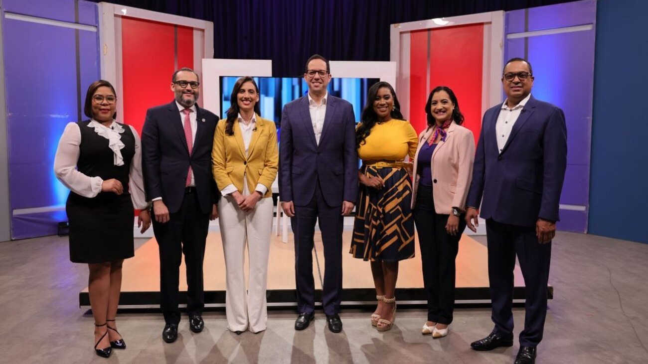 Ministro MAP anuncia inicio de reuniones para plan de fusión y cierre de entidades públicas