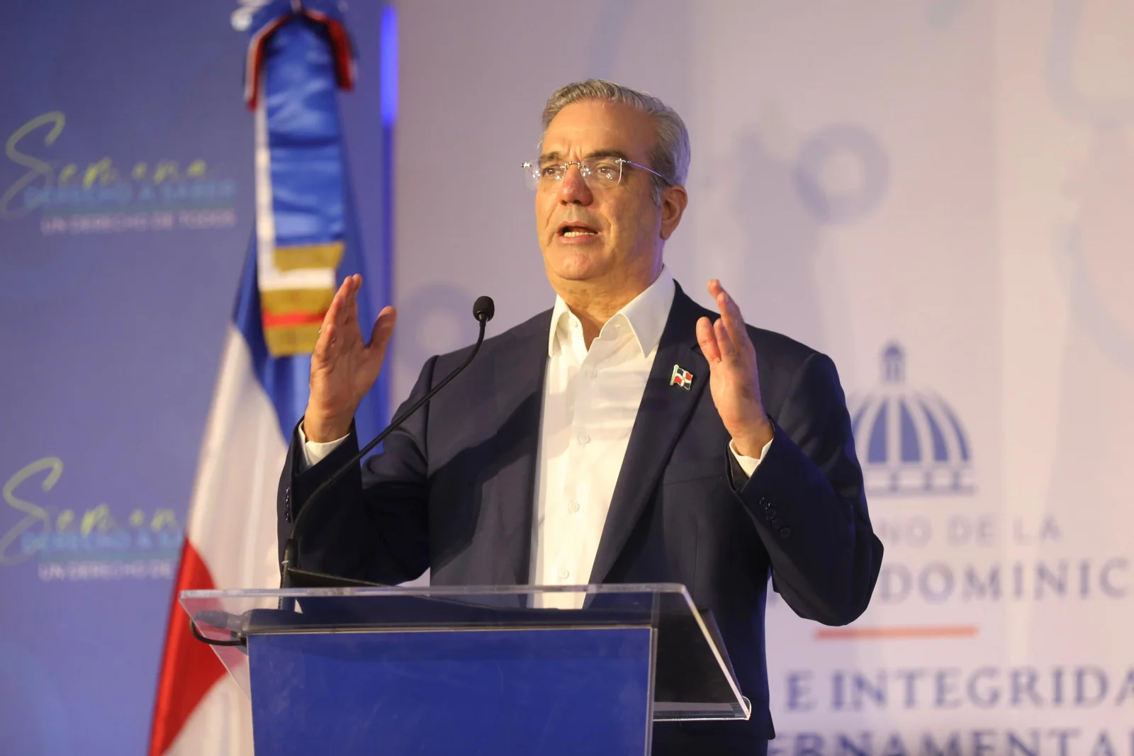 Abinader ratifica su compromiso con un gobierno transparente y accesible