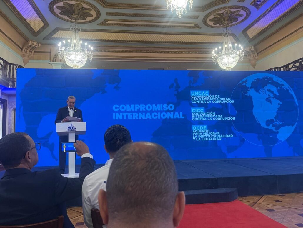 Gobierno evalúa regulación en asignación de publicidad estatal