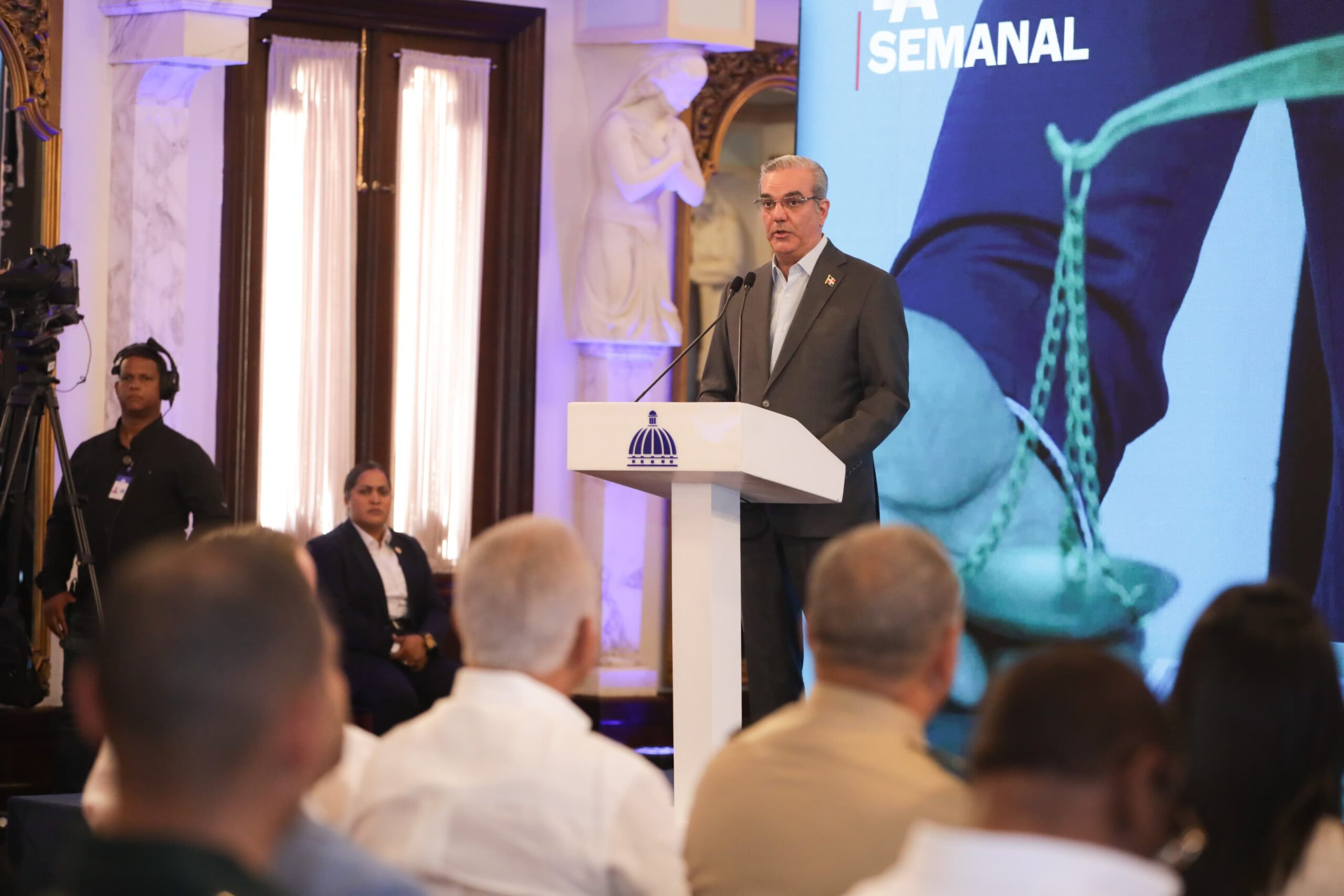 Presidente revisa acciones contra migración irregular