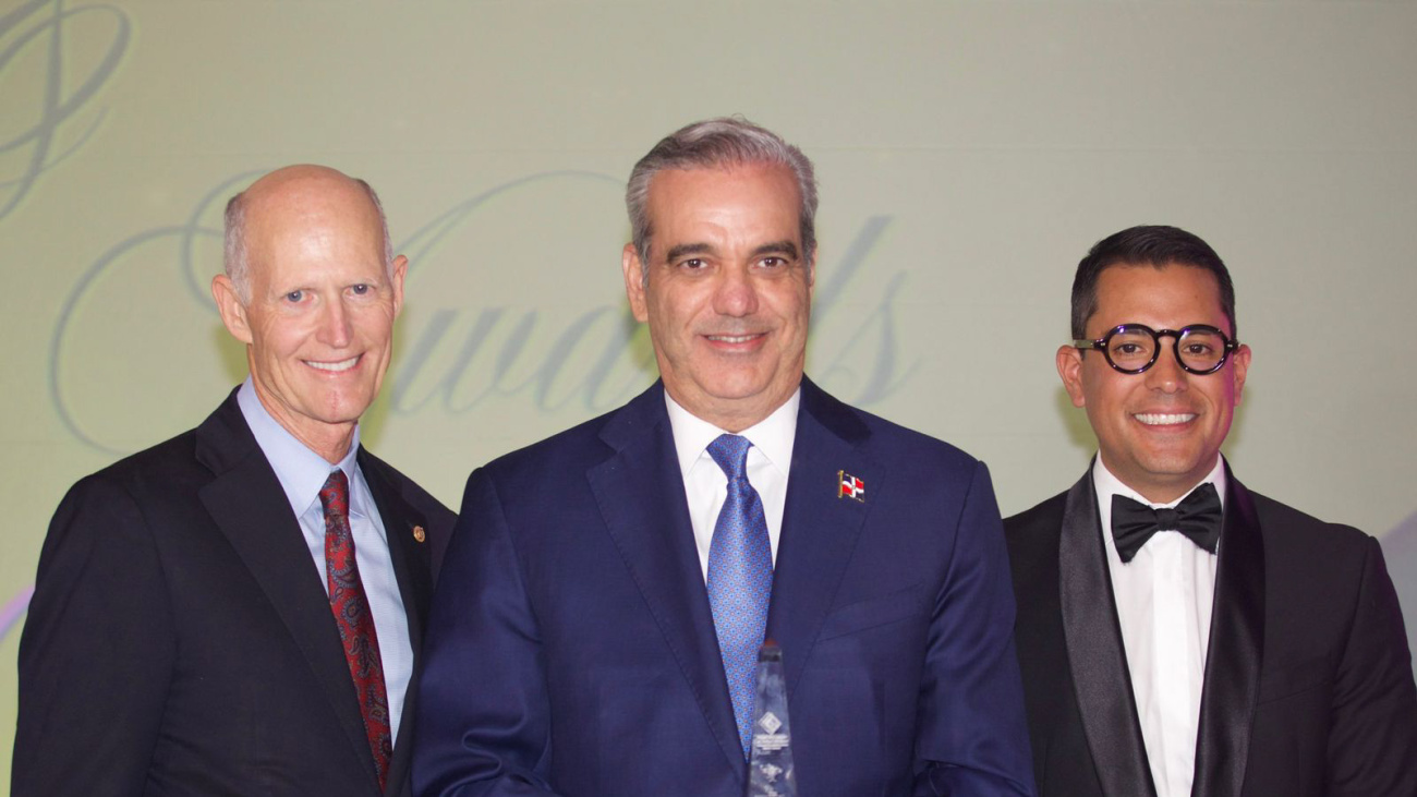 Senador Rick Scott reconoce avances institucionales impulsados por Abinader